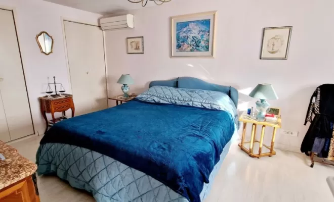 Une des quatre chambres
