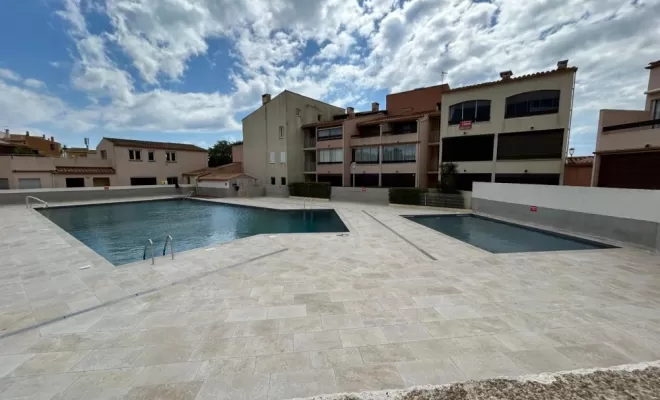 PISCINES